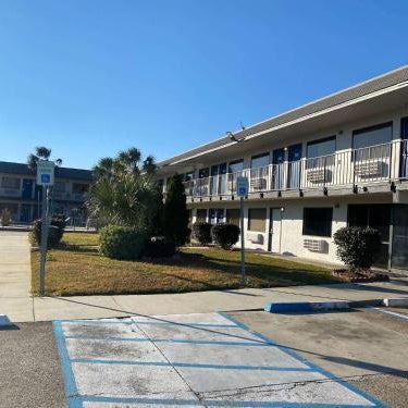 Motel 6 Gulfport, MS Airport Thumbnail