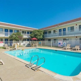 Motel 6-Redding, CA - North Thumbnail