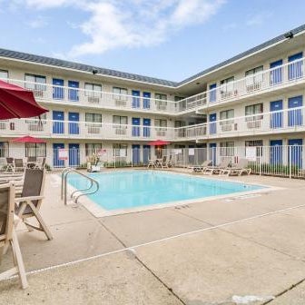 Motel 6-Rolling Meadows, IL - Chicago Northwest Thumbnail