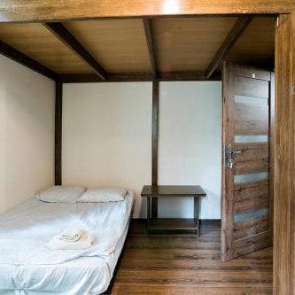 Cozy rooms in Old Town and Wawel Thumbnail