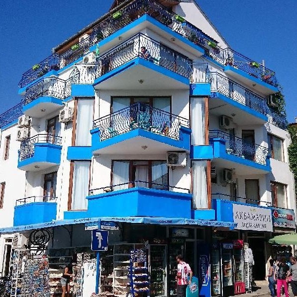 Aquamarine Thumbnail