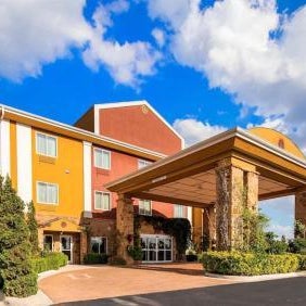 Blanco River Hotel Thumbnail