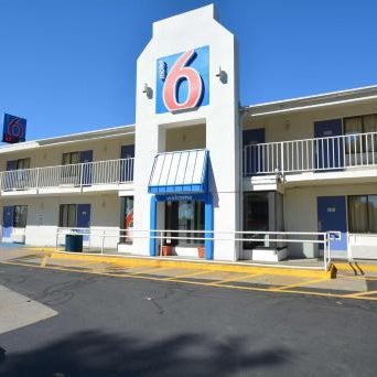 Motel 6-Chicopee, MA - Springfield Thumbnail