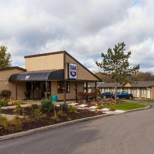 Knights Inn Flint Thumbnail