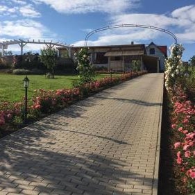 Merlot Borhotel és Látványpince