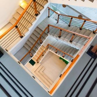 J Leaf Hotel By Blue Bird Thumbnail