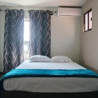 Access Blue Cristal Thumbnail