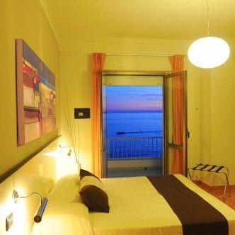Beach Hotel Terracotta