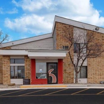 Motel 6-Lakeville, MN - South - Lakeville Thumbnail