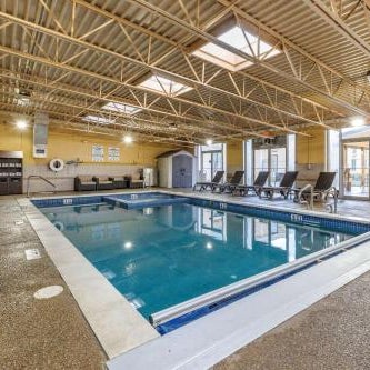 Comfort Inn & Suites Triadelphia Thumbnail