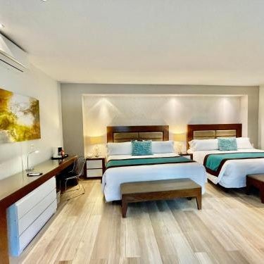 Aurea Hotel and Suites Thumbnail