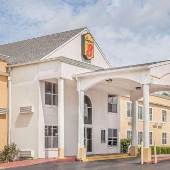 Super 8 by Wyndham Athens Thumbnail