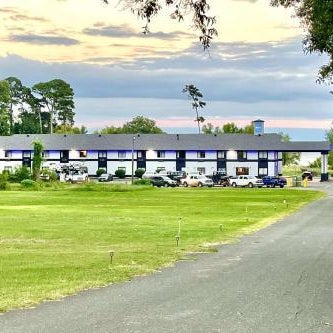 Rodeway Inn & Suites Thumbnail