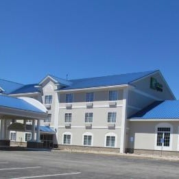 Holiday Inn Express Hotel & Suites Cadillac By IHG Thumbnail