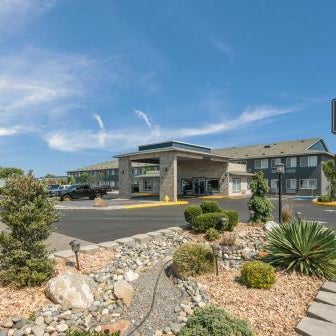 Red Lion Inn & Suites Kennewick Tri-Cities Thumbnail