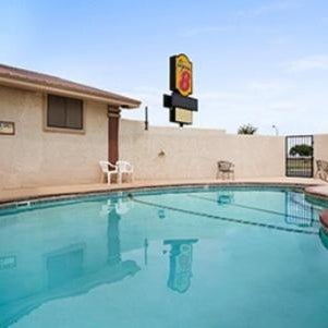 Super 8 by Wyndham Carlsbad Thumbnail