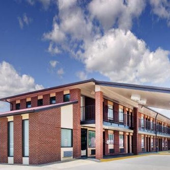 Super 8 by Wyndham Chattanooga Ooltewah Thumbnail