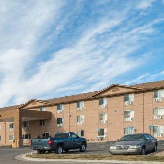 Super 8 by Wyndham Henderson North East Denver Thumbnail