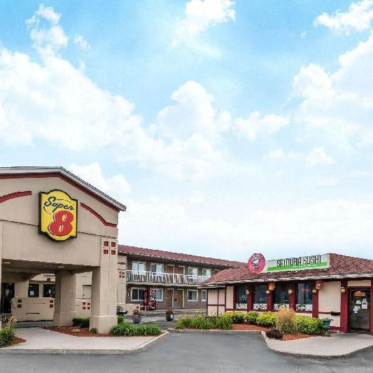 Super 8 by Wyndham Guelph Thumbnail