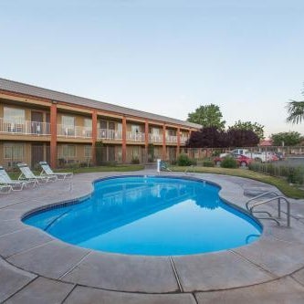 Hotel Zion Inn, Zion National Park Area Thumbnail