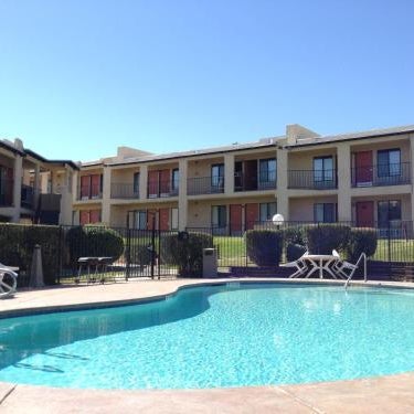 Super 8 by Wyndham Barstow Thumbnail