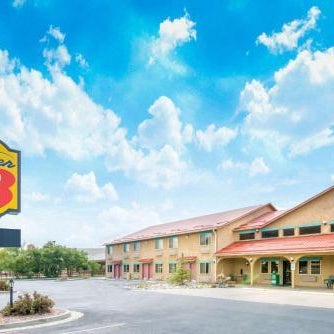 Super 8 by Wyndham Buena Vista Thumbnail