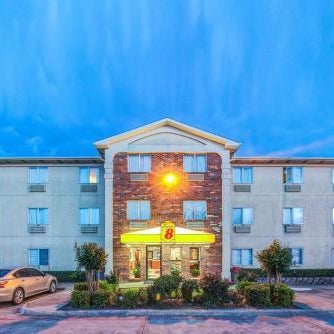 Super 8 by Wyndham McKinney/Plano Area Thumbnail