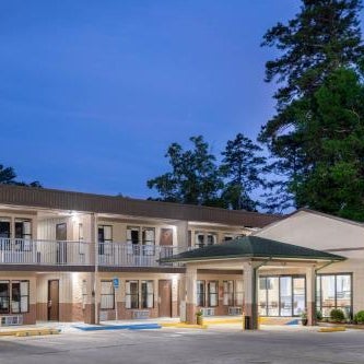 Super 8 by Wyndham Gadsden AL Thumbnail
