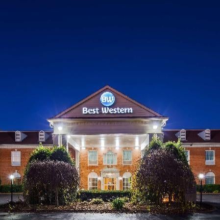 Best Western Spring Hill Inn & Suites Thumbnail