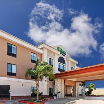 Holiday Inn Express & Suites Houston East, by IHG Thumbnail