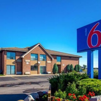 Motel 6 Buffalo - Amherst Thumbnail