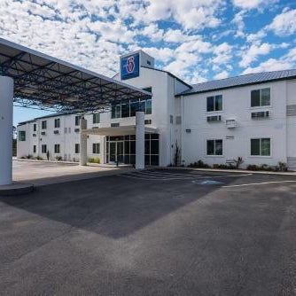 Baymont by Wyndham Athens, TN Thumbnail