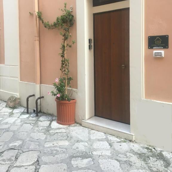 Largo Otranto - Guest House
