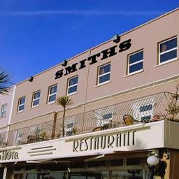 Smiths Hotel Thumbnail