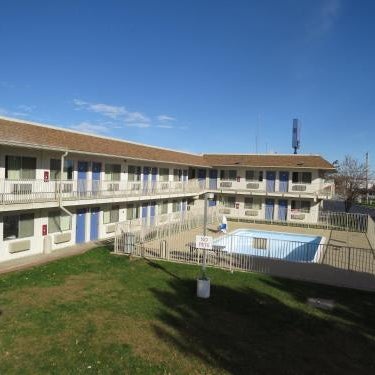 Motel 6-Mitchell, SD Thumbnail
