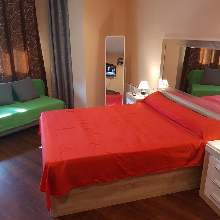 Habitación cerca del centro Thumbnail