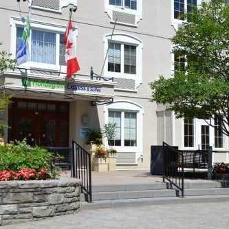 Holiday Inn Express & Suites Tremblant By IHG Thumbnail