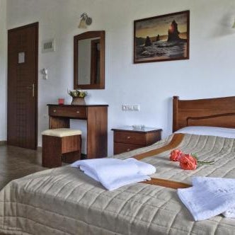 Hotel Ainareti