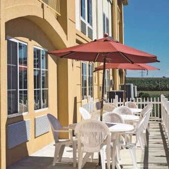 La Quinta Inn & Suites by Wyndham Lancaster Thumbnail