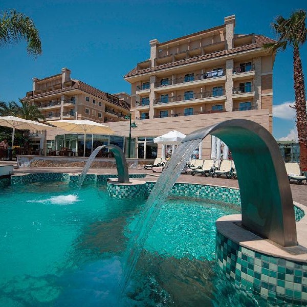 Crystal Family Resort & Spa