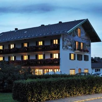 Hotel 17 Seen
