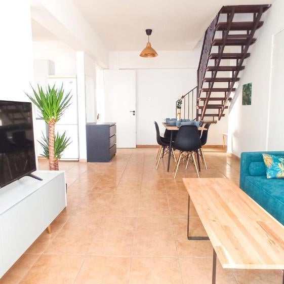 Luxury private rooms -SEA VIEW, NETFLIX, GYM- 5 Min from beach! - private room in shared apartment Thumbnail