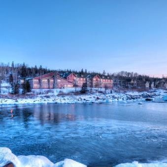 Cove Point Lodge Thumbnail