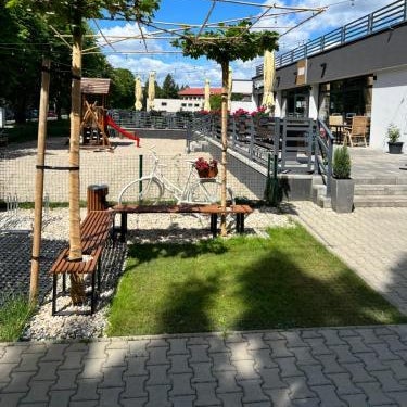 Dubno Eat & Sleep Thumbnail