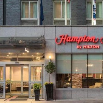 Hampton Inn New York Times Square Thumbnail