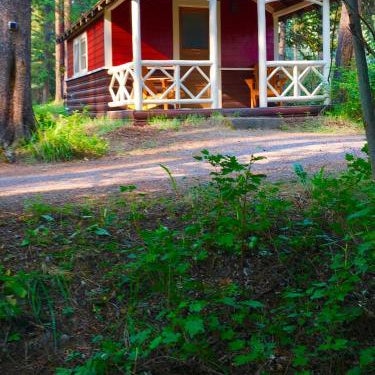 Johnston Canyon Lodge & Bungalows Thumbnail