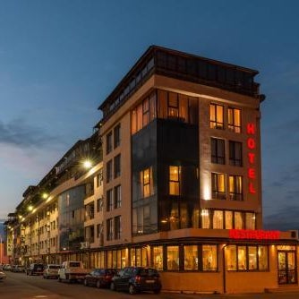 Avenue Hotel Thumbnail