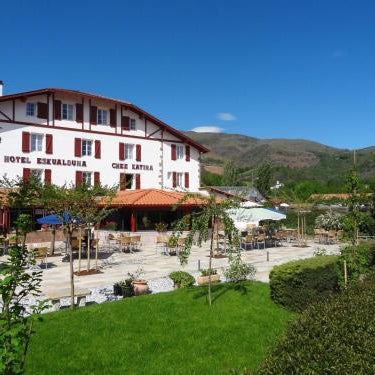 Hotels Logis Eskualduna Chez Katina