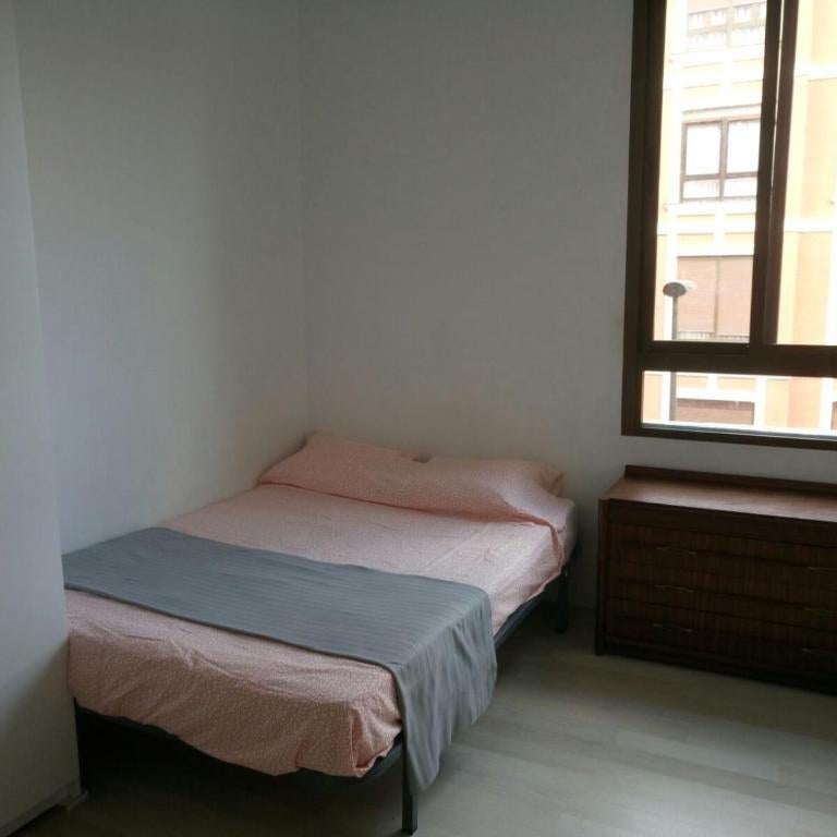 Bilbao habitaciones Thumbnail