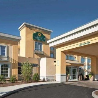 La Quinta Inn & Suites by Wyndham Manchester / Arnold AFB Thumbnail